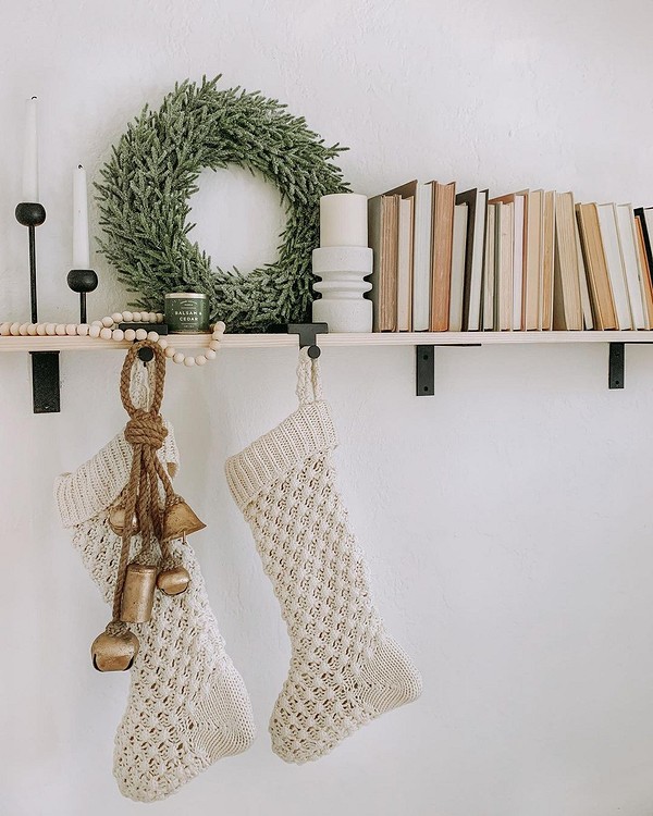 Дешево украсить дом к Новому году