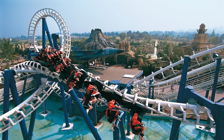 Где в России первыми встречают Новый год: сколько раз можно отметить Новый год в РФ