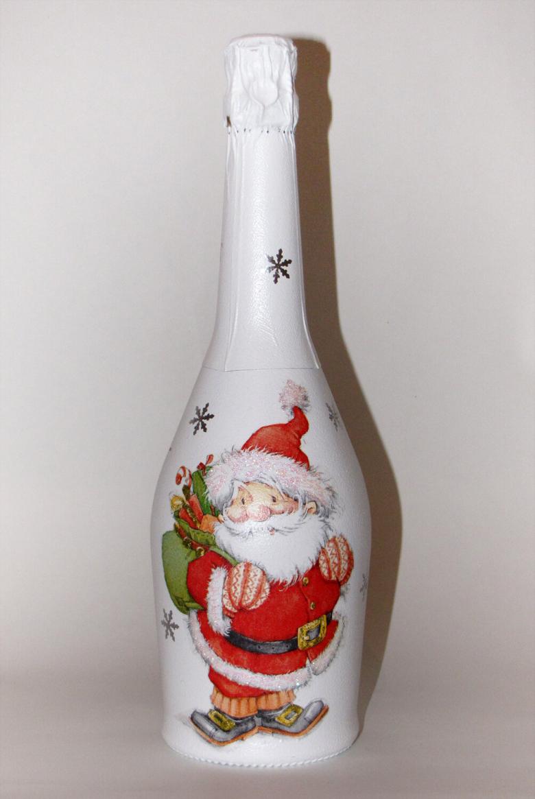 Как украсить бутылку шампанского на Новый Год 2023: фото примеры декора новогодней бутылки