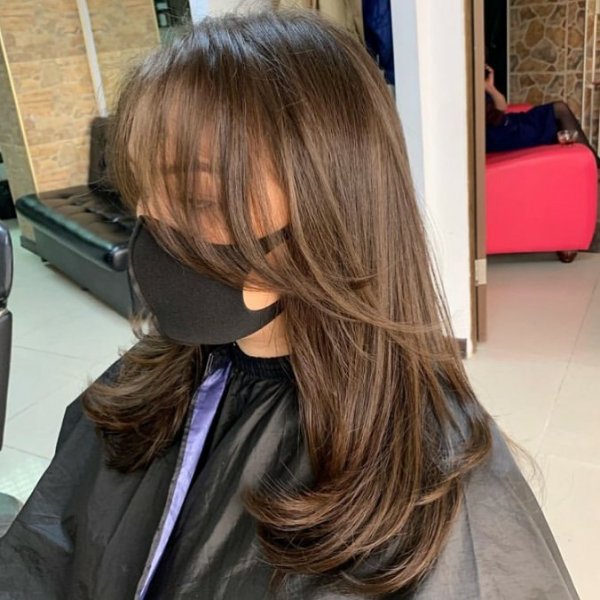 каскад на прямые волосы