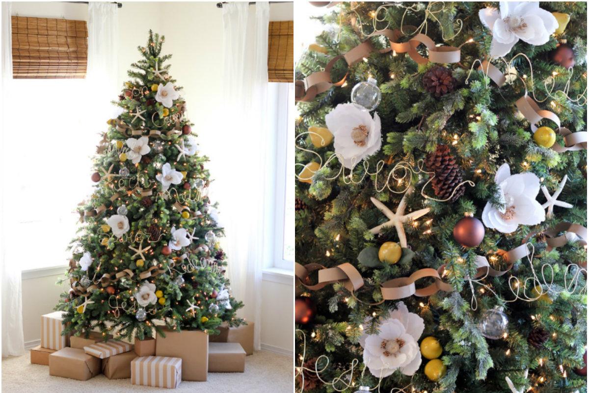 Украшение елки на Новый год цветами и игрушками