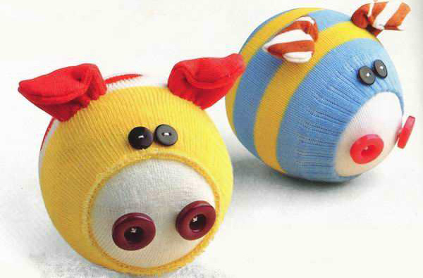 Поделки своими руками на Новый год 2019 в виде символа года Свиньи 67 этап