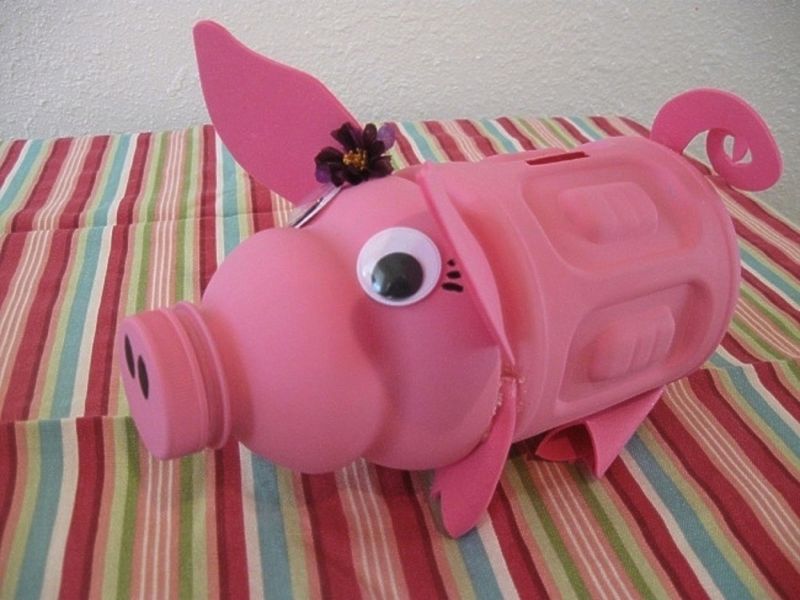 Поделки своими руками на Новый год 2019 в виде символа года Свиньи 83