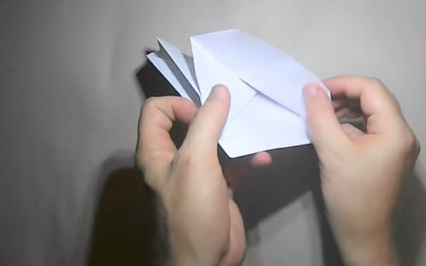 Как сделать хлопушку из бумаги — инструкция с фото