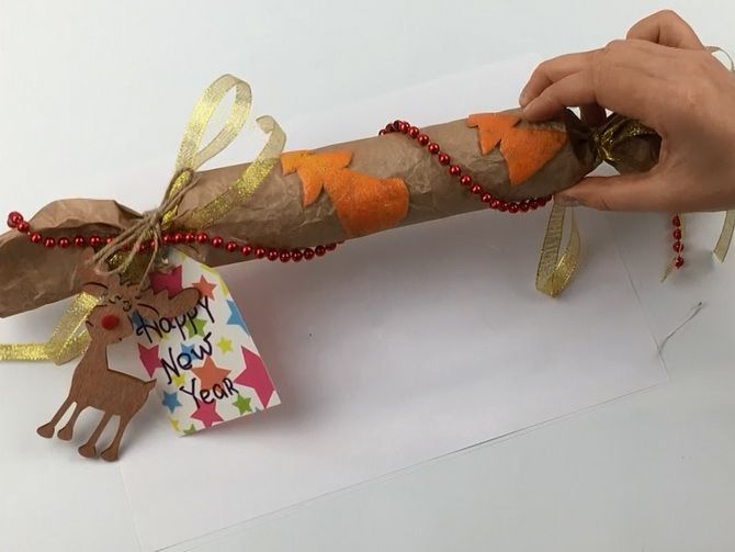 Как упаковать подарок на Новый год 2023: 6 крутых идей к празднику 1