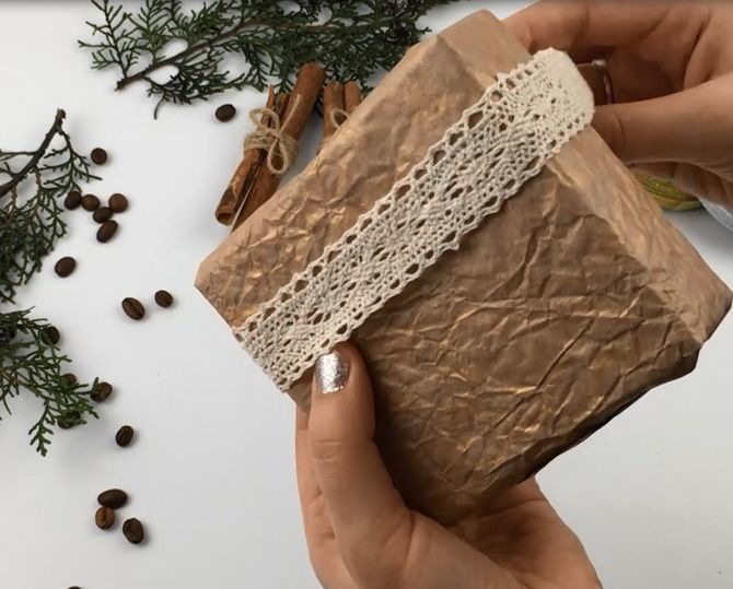 Подарок на Новый год девушке