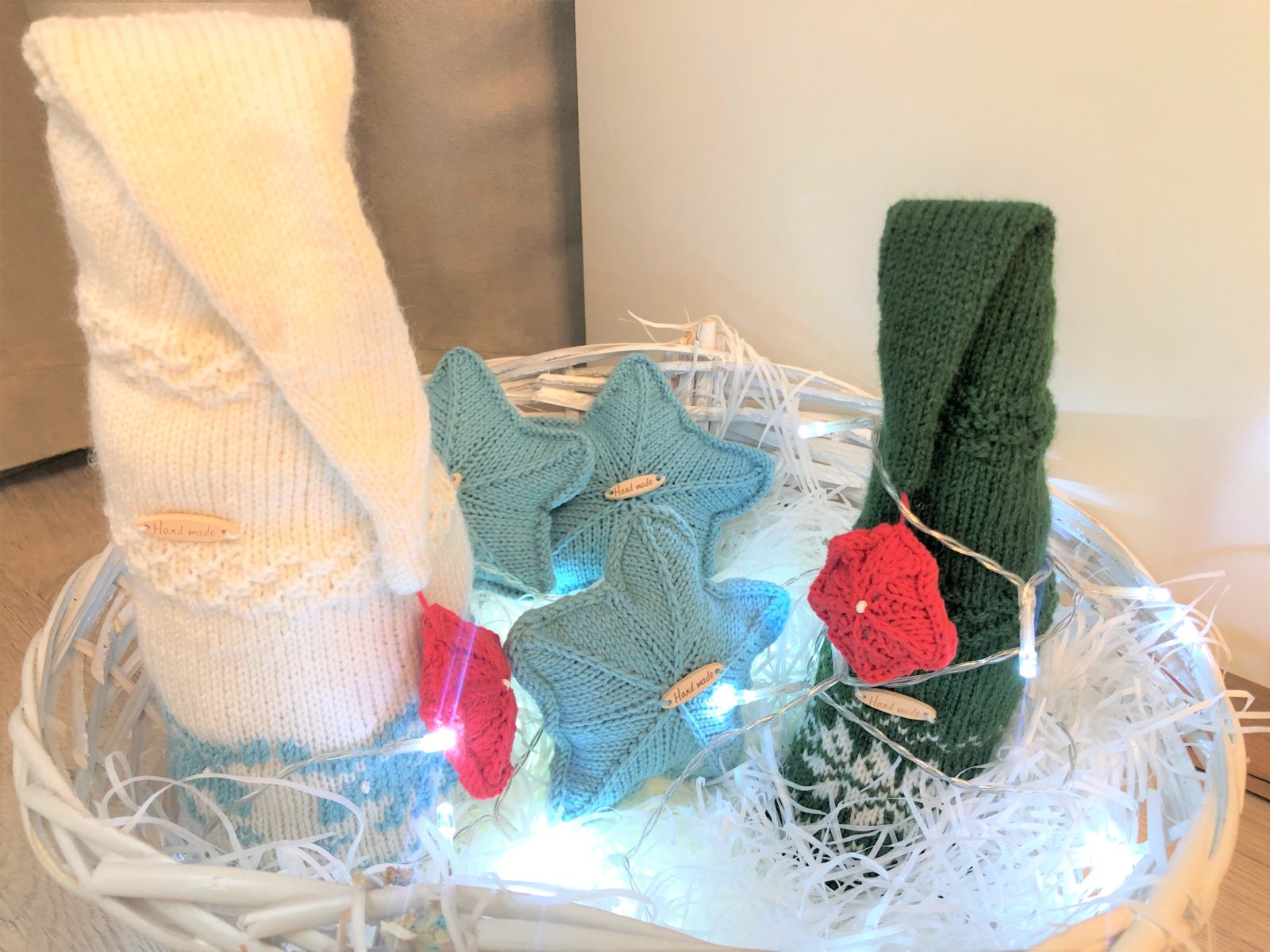 Рождественские вязаные елки