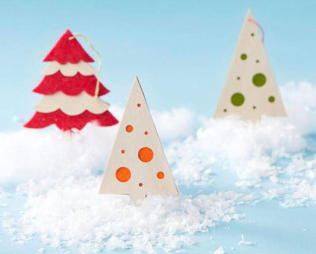 elochki-iz-bumagi-i-fetra