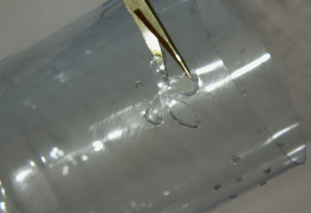 Новогодняя поделка из пластиковой бутылки