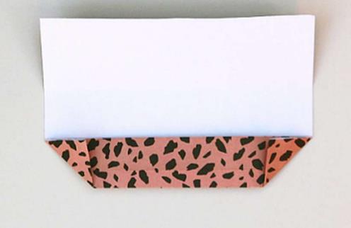 Фанты на Новый год 2023 с приколами для семьи, корпоратива, веселой компании