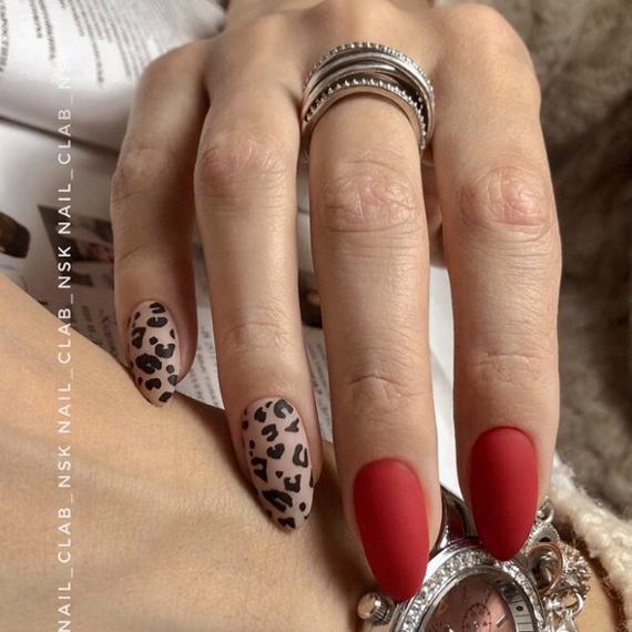 Красный маникюр 2022-2023 — модные тенденции и новинки дизайна