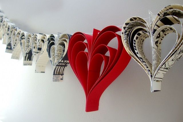 Рисунки на окнах к новому году 2022 гуашью, зубной пастой и прочими способами