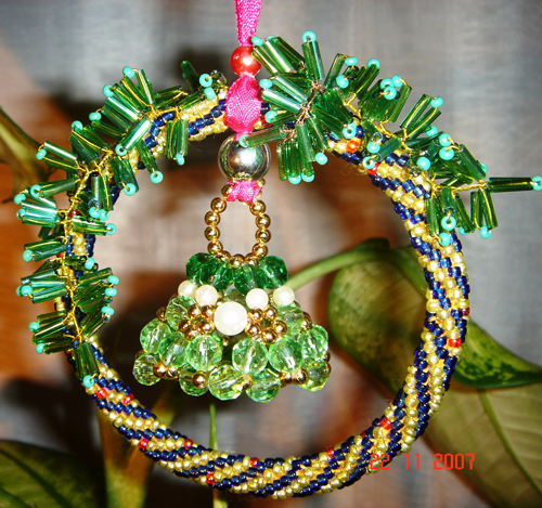 новогодняя поделка из бисера своими руками пошагово 4