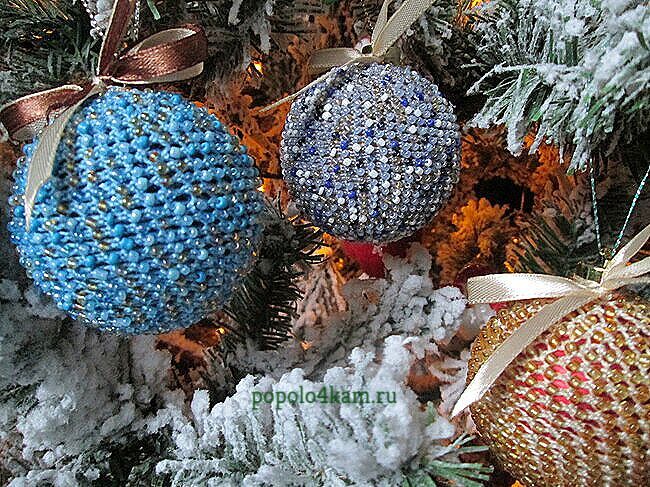 новогодние-шарики