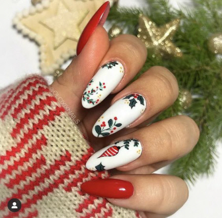 Новогодний маникюр