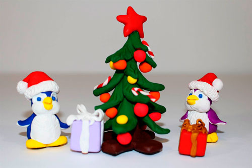 Новогодние поделки из пластилина 7