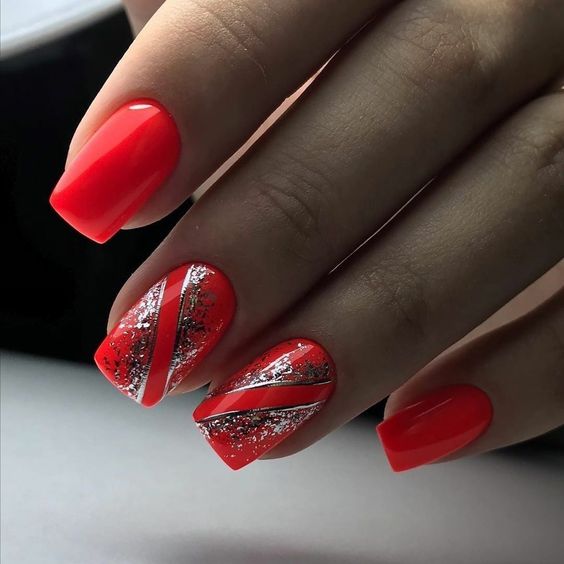 Красный маникюр 2022-2023: (210+ фото) тренды и новинки дизайна